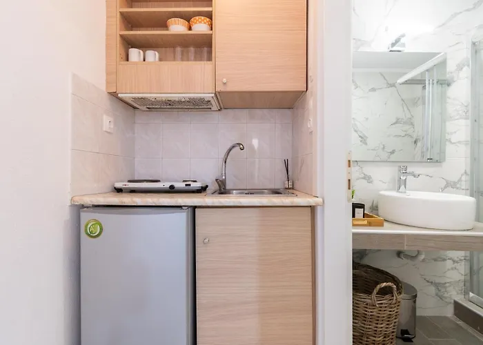 House Dimitra 2 Apartment *